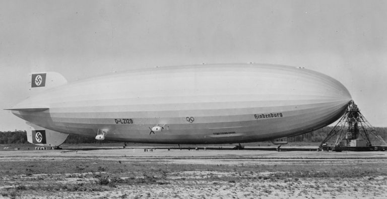 Hindenburg at lakehurst e1494088925242 768x395